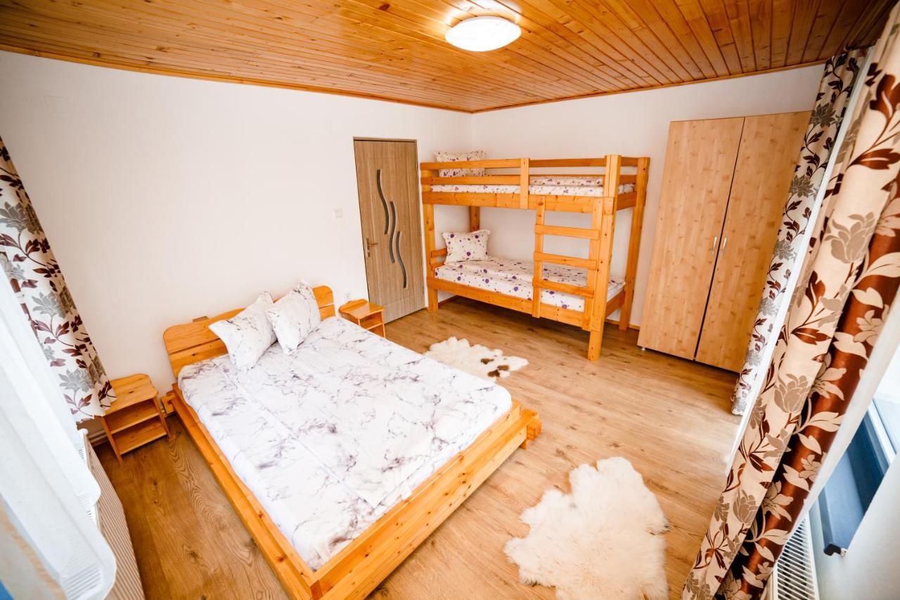 Casa Tudor Topliţa Extérieur photo